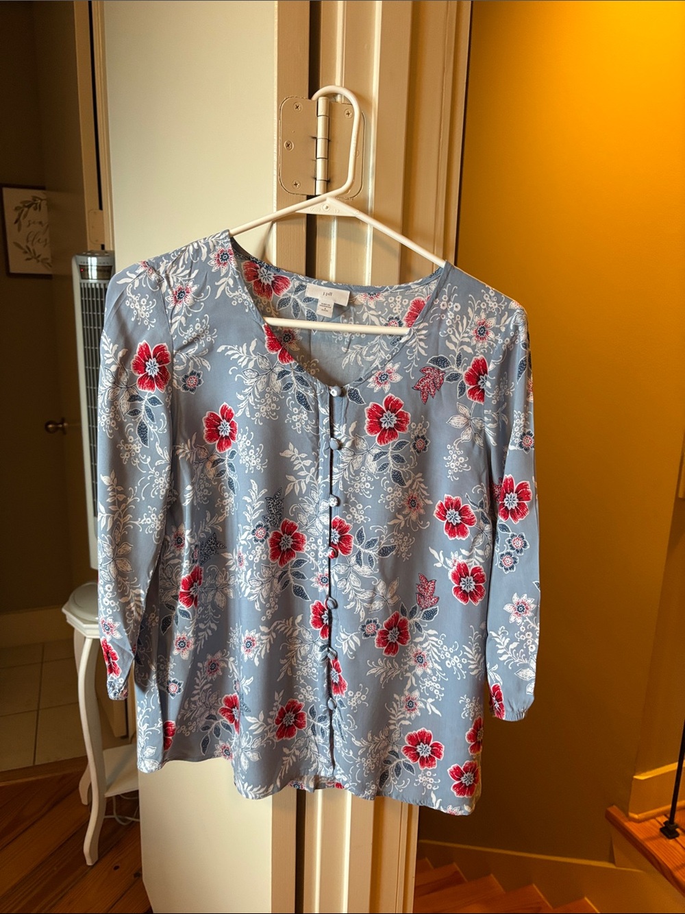 J. Jill Blue Floral Button-Up Blouse with Red Accents